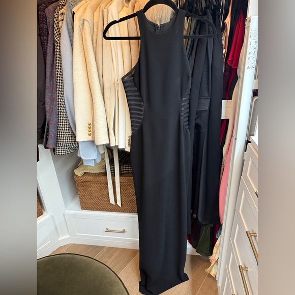 Halston Heritage Dresses & Skirts - Halston Heritage Black One Shoulder Dress